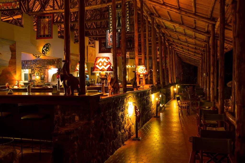 Kilaguni Serena Safari Lodge Tsavo Restauracja zdjęcie