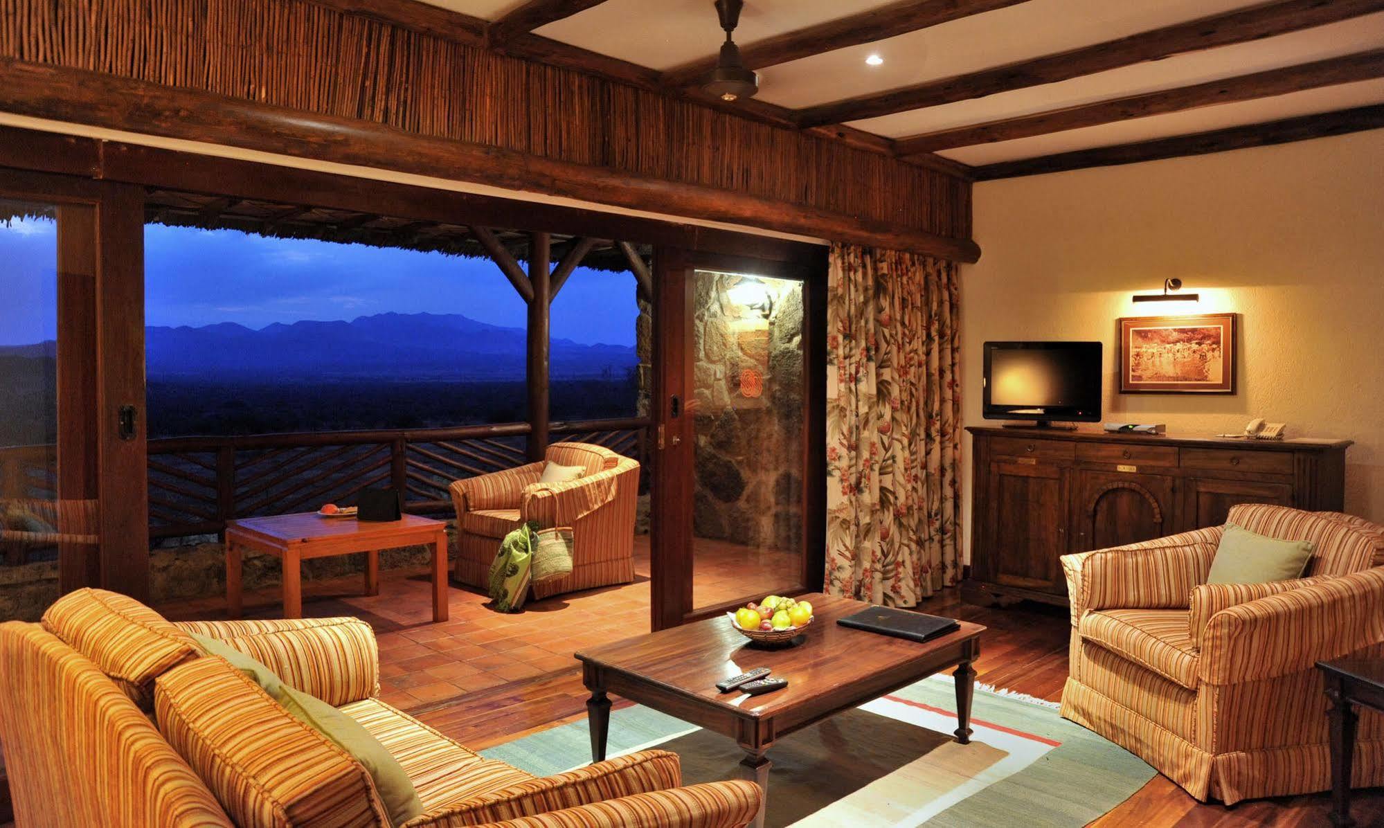 Kilaguni Serena Safari Lodge Tsavo Zewnętrze zdjęcie